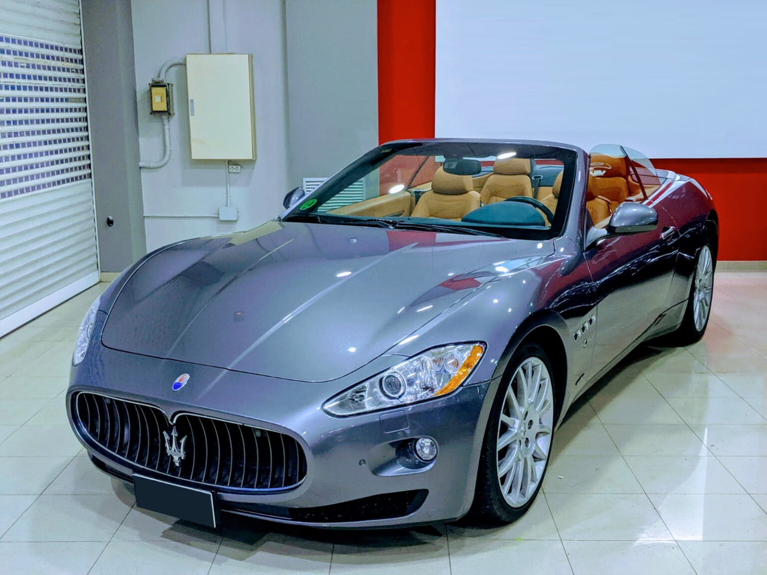 MASERATI GRAN CABRIO – Luxury Moments Group